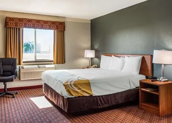 Travelers Lodge & Suites hotel thumbnail 5