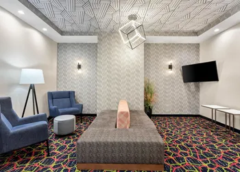 Hampton Inn by Hilton Huntley Chicago hotel thumbnail 3