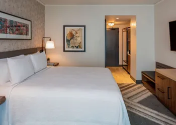 Hilton Garden Inn Austin University Capitol District hotel thumbnail 6
