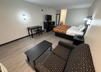 Sunset Inn hotel thumbnail 6