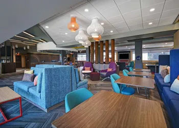 Tru by Hilton Troy Detroit hotel thumbnail 2