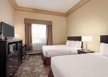 Nova Inn Yellowknife hotel thumbnail 4