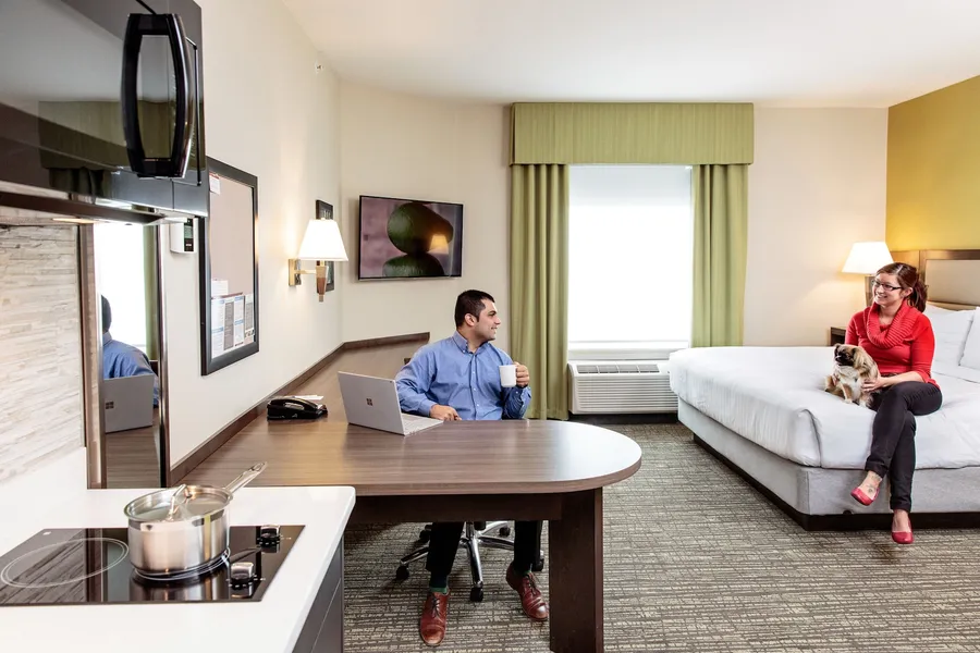 Candlewood Suites West Edmonton - Mall Area by IHG hotel detail image 2