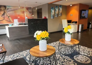 OC Hotel Costa Mesa hotel thumbnail 2