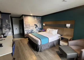 OC Hotel Costa Mesa hotel thumbnail 4