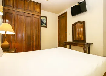 Casa Del Virrey Hotel and Suites hotel thumbnail 8
