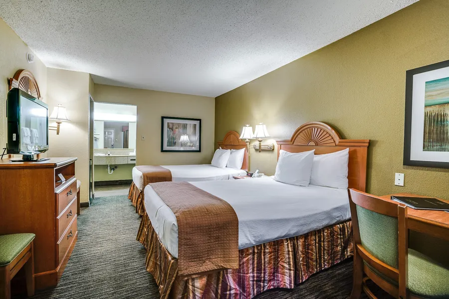 Quality Inn & Suites Dallas - Cityplace hotel detail image 2
