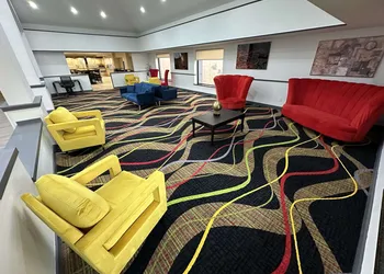 SureStay Plus by Best Western Mobile I-65 hotel thumbnail 2
