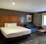 SureStay Plus by Best Western Mobile I-65 hotel detail image 7