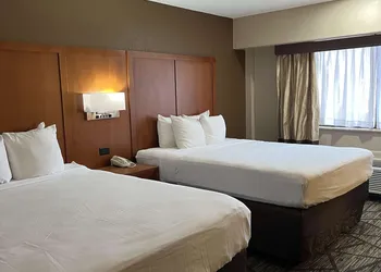 SureStay Plus by Best Western Mobile I-65 hotel thumbnail 8