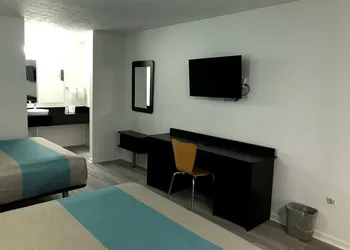 Motel 6 Metropolis, IL hotel thumbnail 5