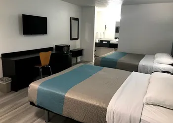 Motel 6 Metropolis, IL hotel thumbnail 8