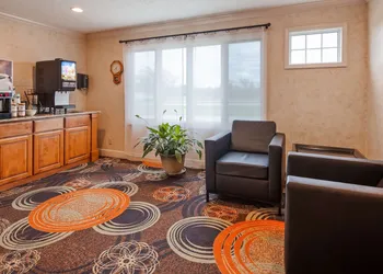 SureStay Hotel by Best Western Cameron hotel thumbnail 2