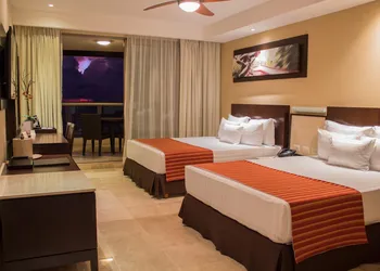 Sunset Plaza Beach Resort & Spa Pto Vallarta All Inclusive hotel thumbnail 4