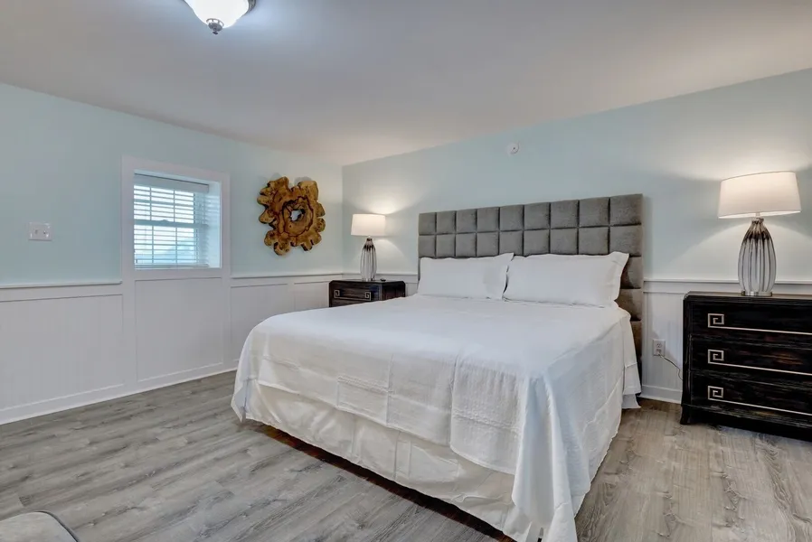 Loggerhead Inn & Suites hotel detail image 6
