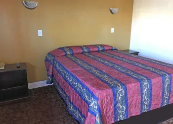 Satellite Motel hotel thumbnail 5