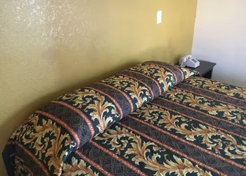 Satellite Motel hotel thumbnail 7
