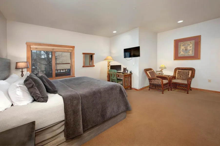 Arapahoe Lodge 1 Bed 2 Bath hotel detail image 6