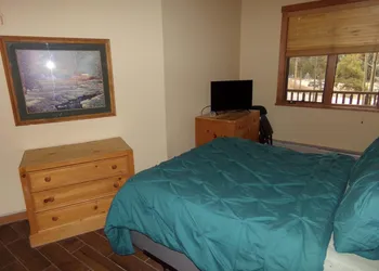 Arapahoe Lodge 1 Bed 1 Bath B hotel thumbnail 4