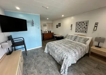 Old Orchard Beach Motel hotel thumbnail 8