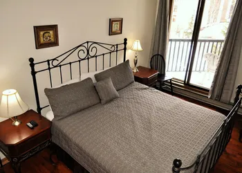 Fox Pine Lodge 3 Bed 3 Bath hotel thumbnail 5