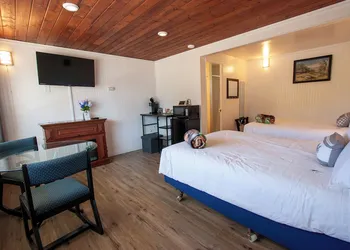 Westport RV Park & Motel hotel thumbnail 7