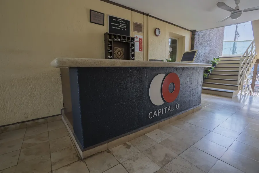 Capital O Hotel Los Caracoles, Acapulco hotel detail image 2