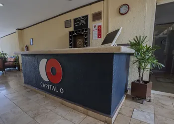 Capital O Hotel Los Caracoles, Acapulco hotel thumbnail 4