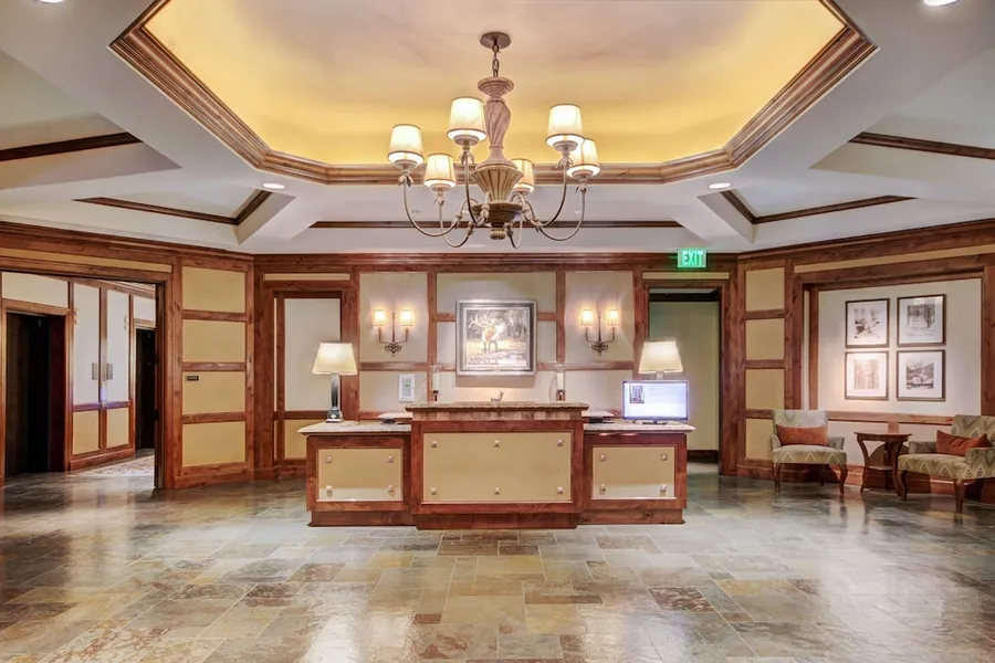 Ritz Carlton Residence Spacious with Valley Views by RedAwning hotel detail image 2