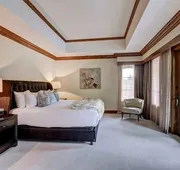 Ritz Carlton Residence Spacious with Valley Views by RedAwning hotel detail image 3