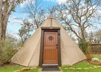 Tipis on the Guadalupe hotel thumbnail 4