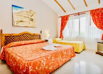 Room-executive Comfort Room With Swimmin hotel thumbnail 2