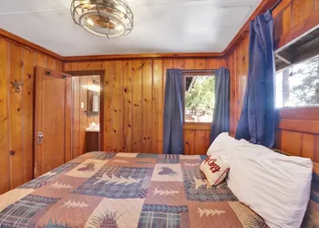 Lakeview #104 hotel thumbnail 8