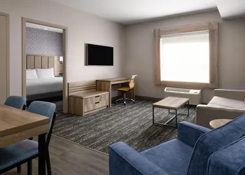 Best Western Premier Executive Residency Medicine Hat hotel thumbnail 6