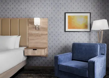Best Western Premier Executive Residency Medicine Hat hotel thumbnail 7