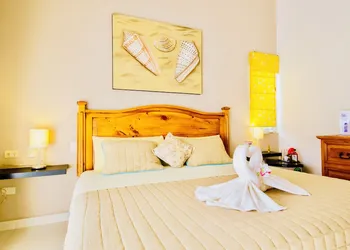 Room-playacar - Deluxe Family Comfort Ba hotel thumbnail 8