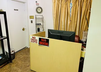 Pacheco Pass Motel hotel thumbnail 2