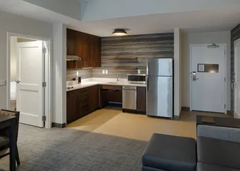 Residence Inn by Marriott Columbus Airport hotel thumbnail 5