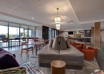 Home2 Suites by Hilton Dekalb hotel thumbnail 3