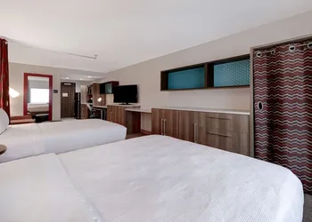 Home2 Suites by Hilton Dekalb hotel thumbnail 7