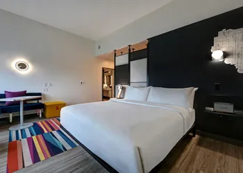 Aloft by Marriott Mooresville hotel thumbnail 3