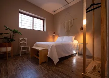 Casa Isaki hotel thumbnail 3