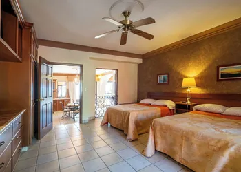 Hotel Palmas De Cortez hotel thumbnail 6