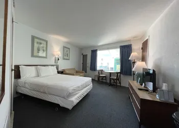 Bel Air Motel hotel thumbnail 8