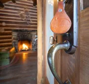 Storm Mountain Lodge Cabins & Dining hotel detail image 3