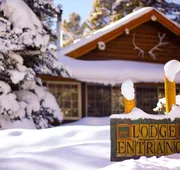 Storm Mountain Lodge Cabins & Dining hotel detail image 5
