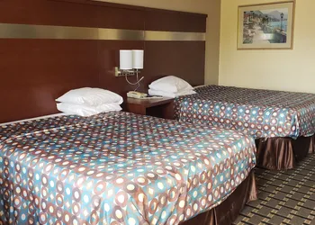 Taylor village inn and suites hotel thumbnail 7