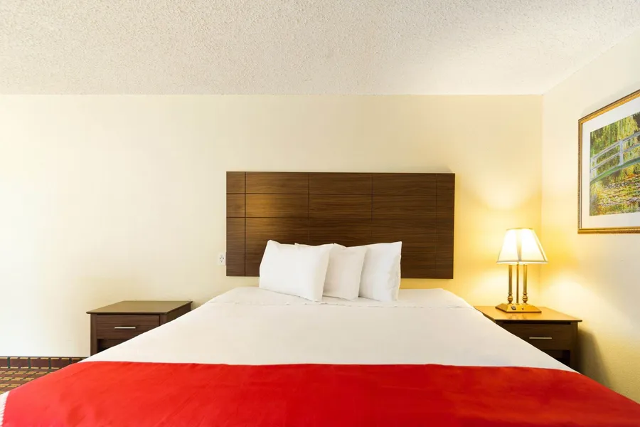 Days Inn by Wyndham Atmore hotel detail image 6