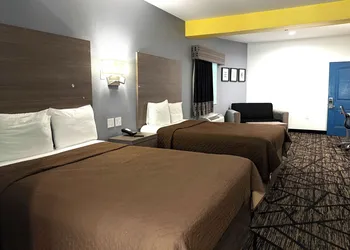 Hotel Royale IAH Airport North Houston I-45 hotel thumbnail 7