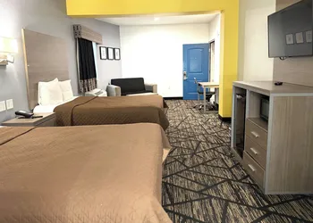 Hotel Royale IAH Airport North Houston I-45 hotel thumbnail 8